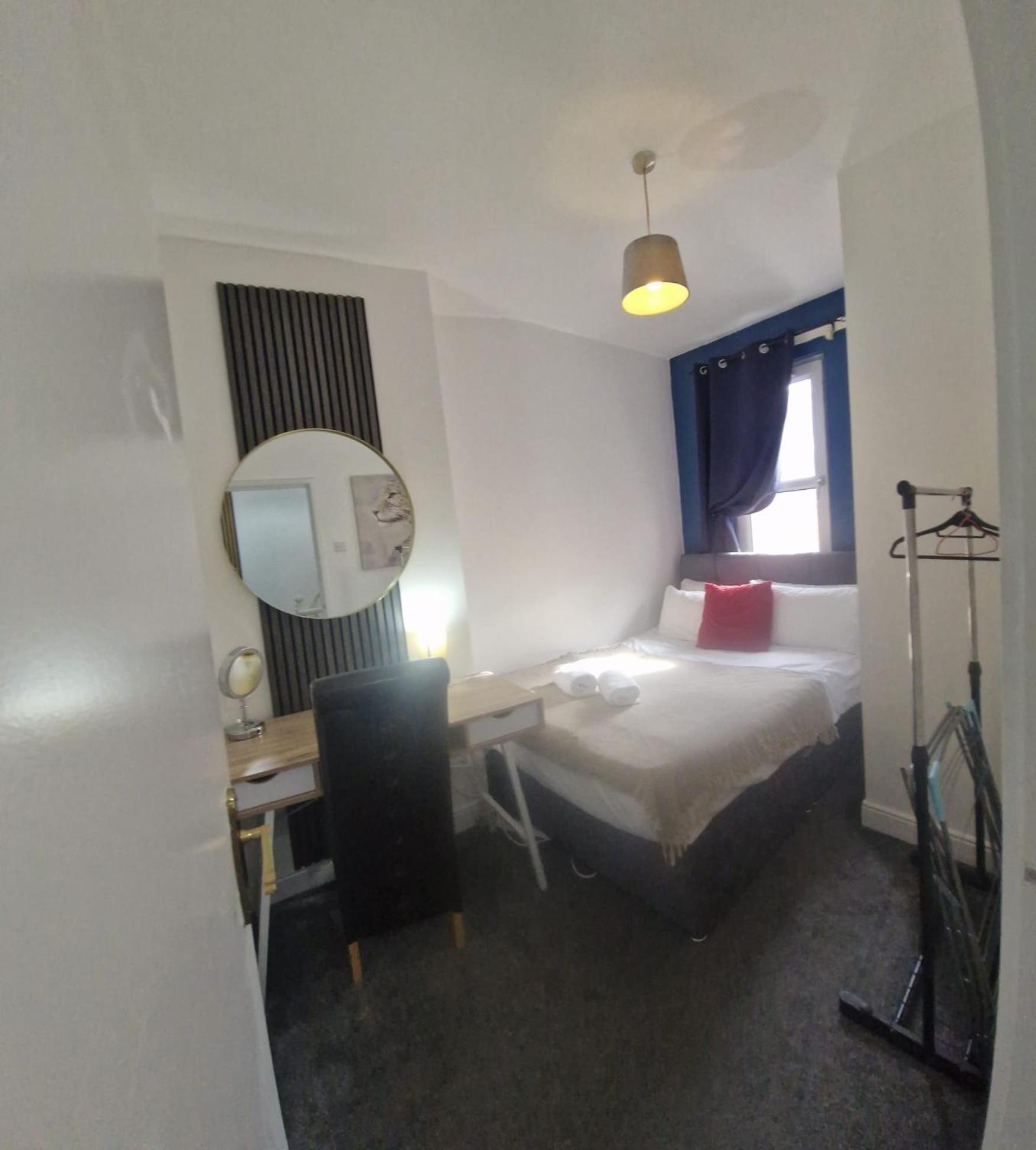 4Br House Popular Ravenhill Road Villa Belfast Bagian luar foto