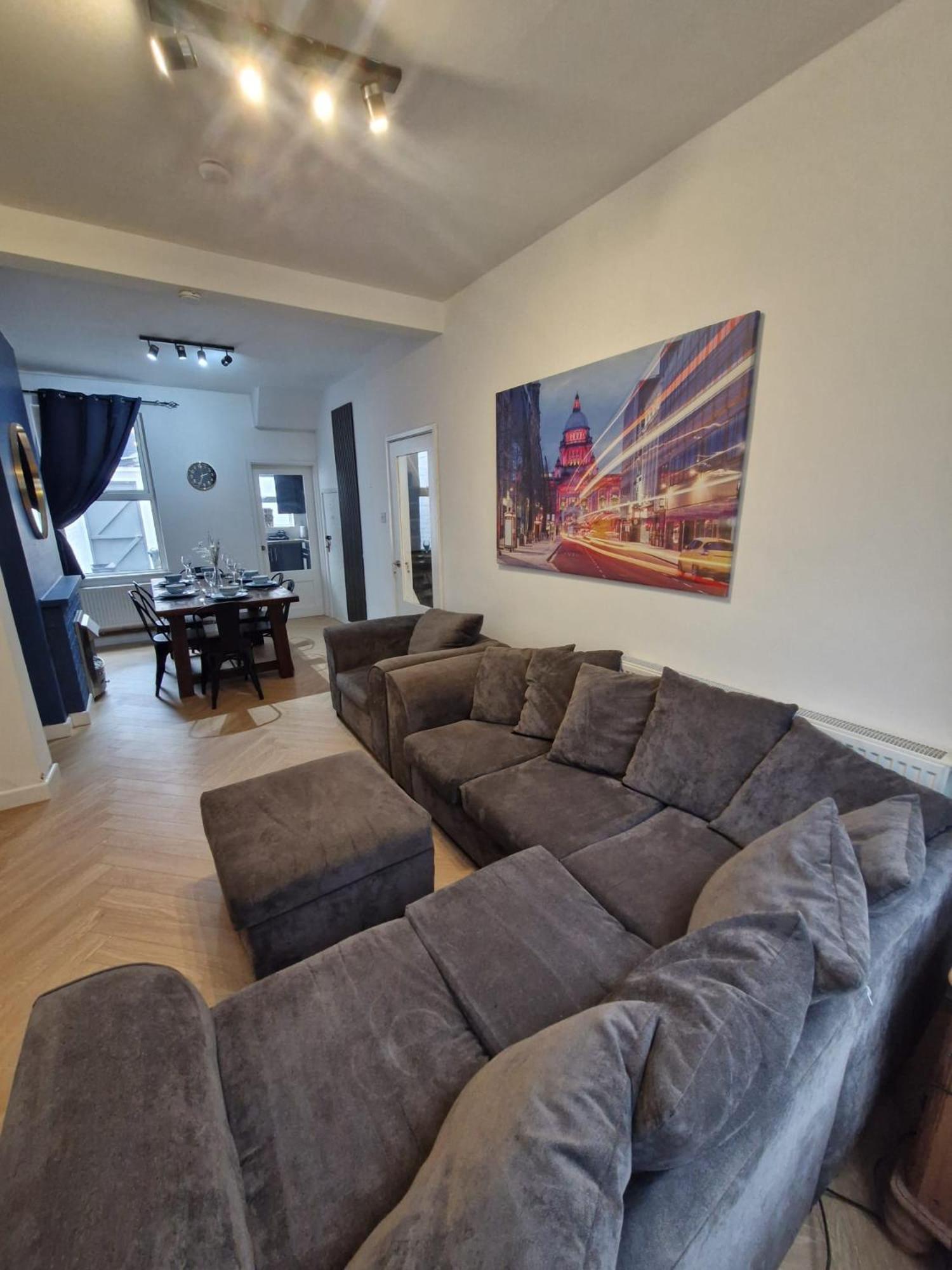 4Br House Popular Ravenhill Road Villa Belfast Bagian luar foto